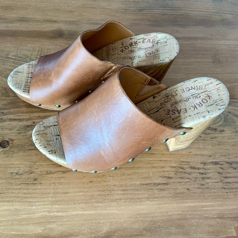 Kork-Ease Womens Clog Sz 6M Camel Danika Wood Stud Mule Peep Open Toe Sandals - Picture 3 of 16